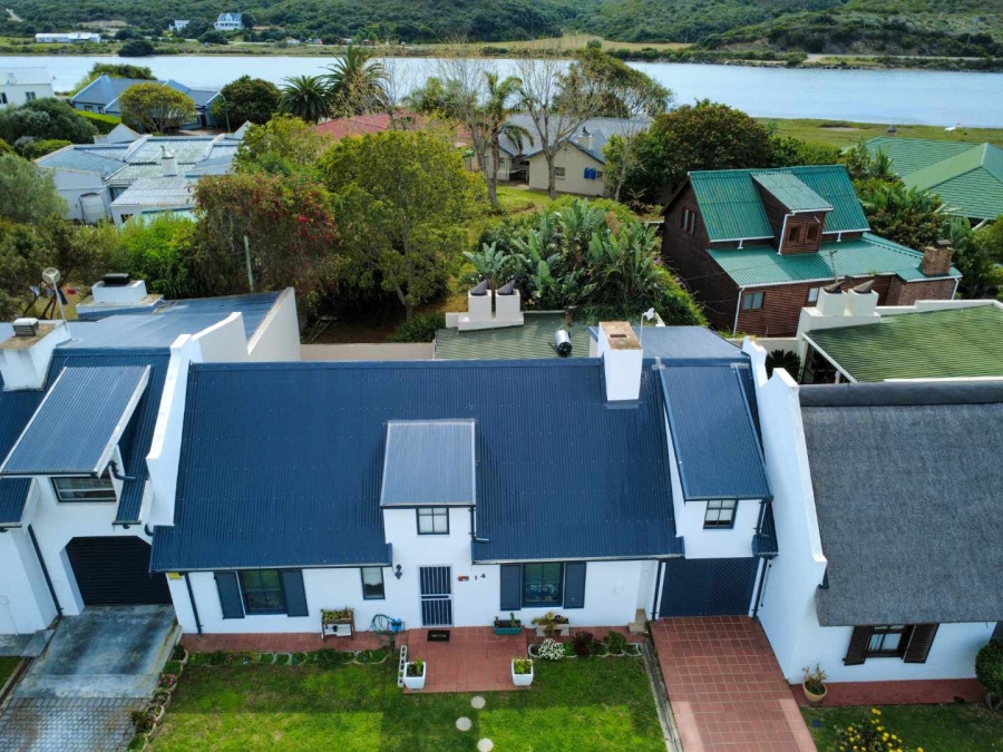 4 Bedroom Property for Sale in Stilbaai Wes Western Cape